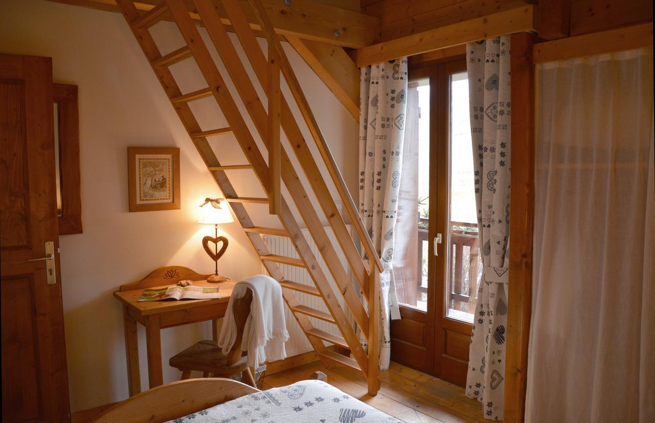 Chambre D'Hotes Les Pralets Saint-Eustache Екстериор снимка